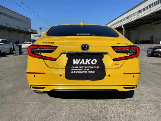 Lem yang Dapat Dilepas Film Perubahan Warna Mobil Bawah Permukaan Film Pembungkus Mobil OEM